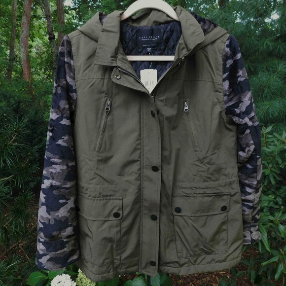Sanctuary Plush-Camo-Sleeve Anorak Winter Jacket NWT - Picture 1 of 4